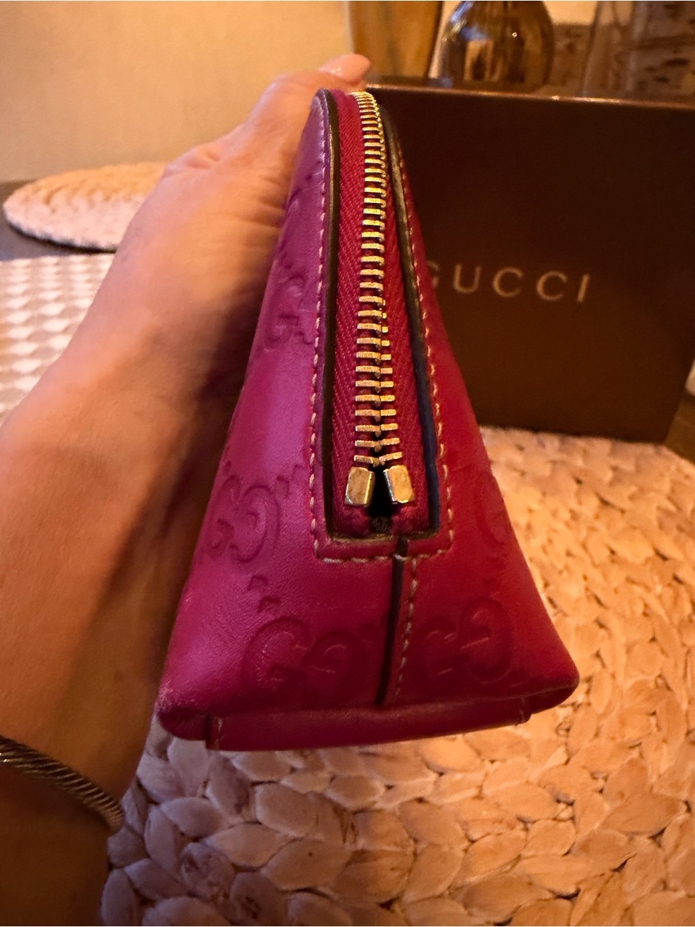 Gucci Raspberry Embossed GG Leather Cosmetic Case - Picture 6 of 14